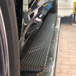 Выдвижные электропороги BMW X3 G01 2017-2022 гг. Выдвижные электропороги BMW X3 G01 2017-2022 гг.