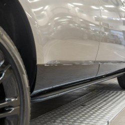 Выдвижные электропороги для Range Rover Vogue LONG L460 под оригинал 2021-2022 гг. Выдвижные электропороги для Range Rover Vogue LONG L460 под оригинал 2021-2022 гг.