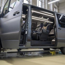 Выдвижные электропороги для Mercedes Benz Sprinter 2019-2022 гг.