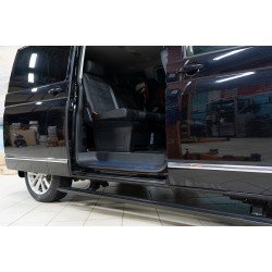 Выдвижные электропороги Volkswagen Multivan/Caralelle/Transporter T5/T6 2003-2009 гг.